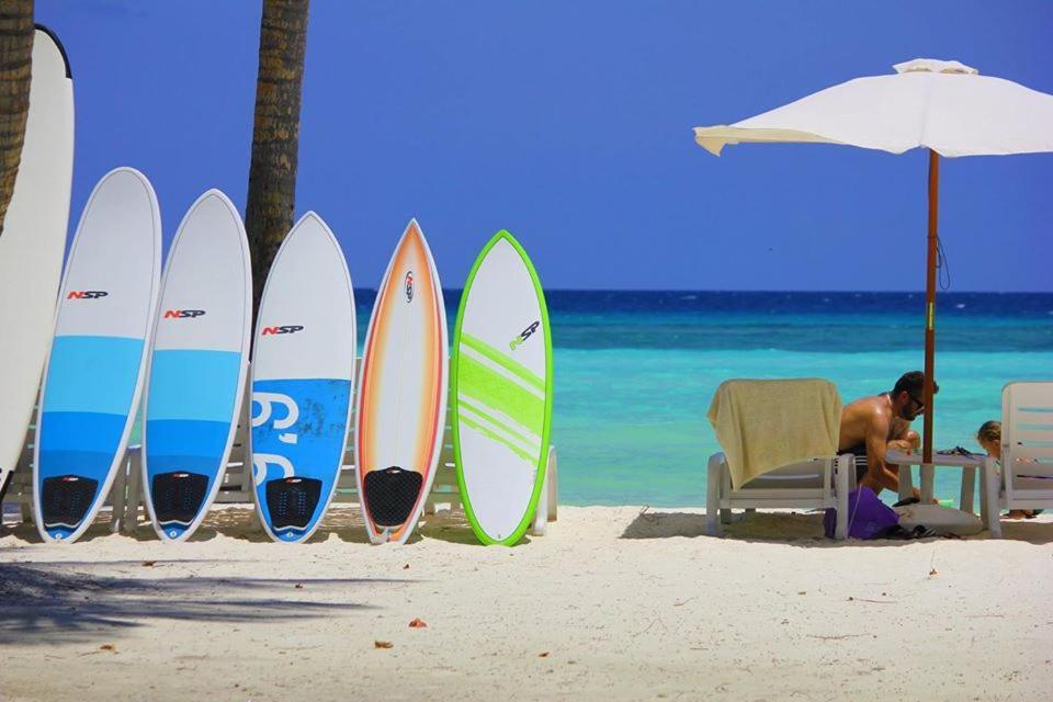 Reveries Maldives Gan  Bagian luar foto