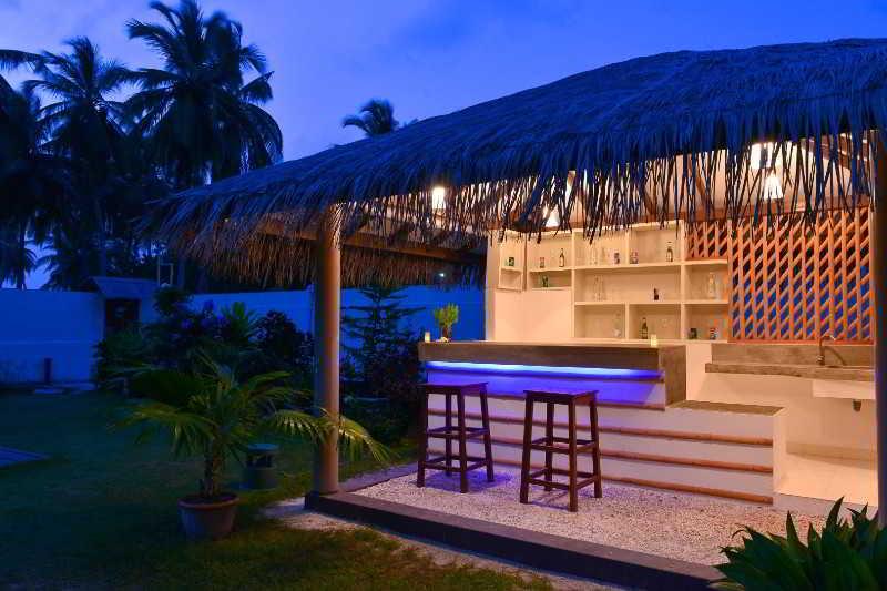 Reveries Maldives Gan  Bagian luar foto